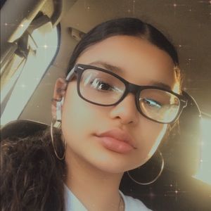 Meet your Posher, Melody